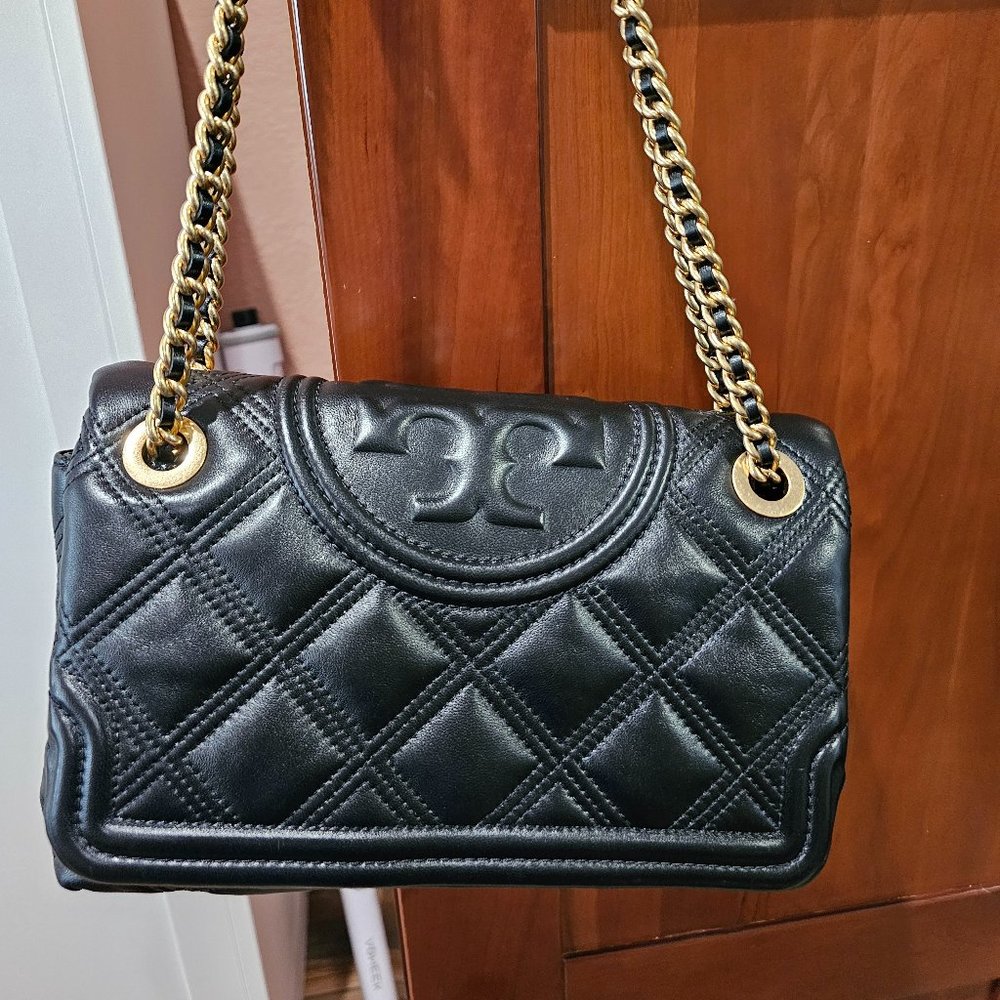 Tory Burch Quilted  Leather Fleming Soft Convertible Shoulder bag Large